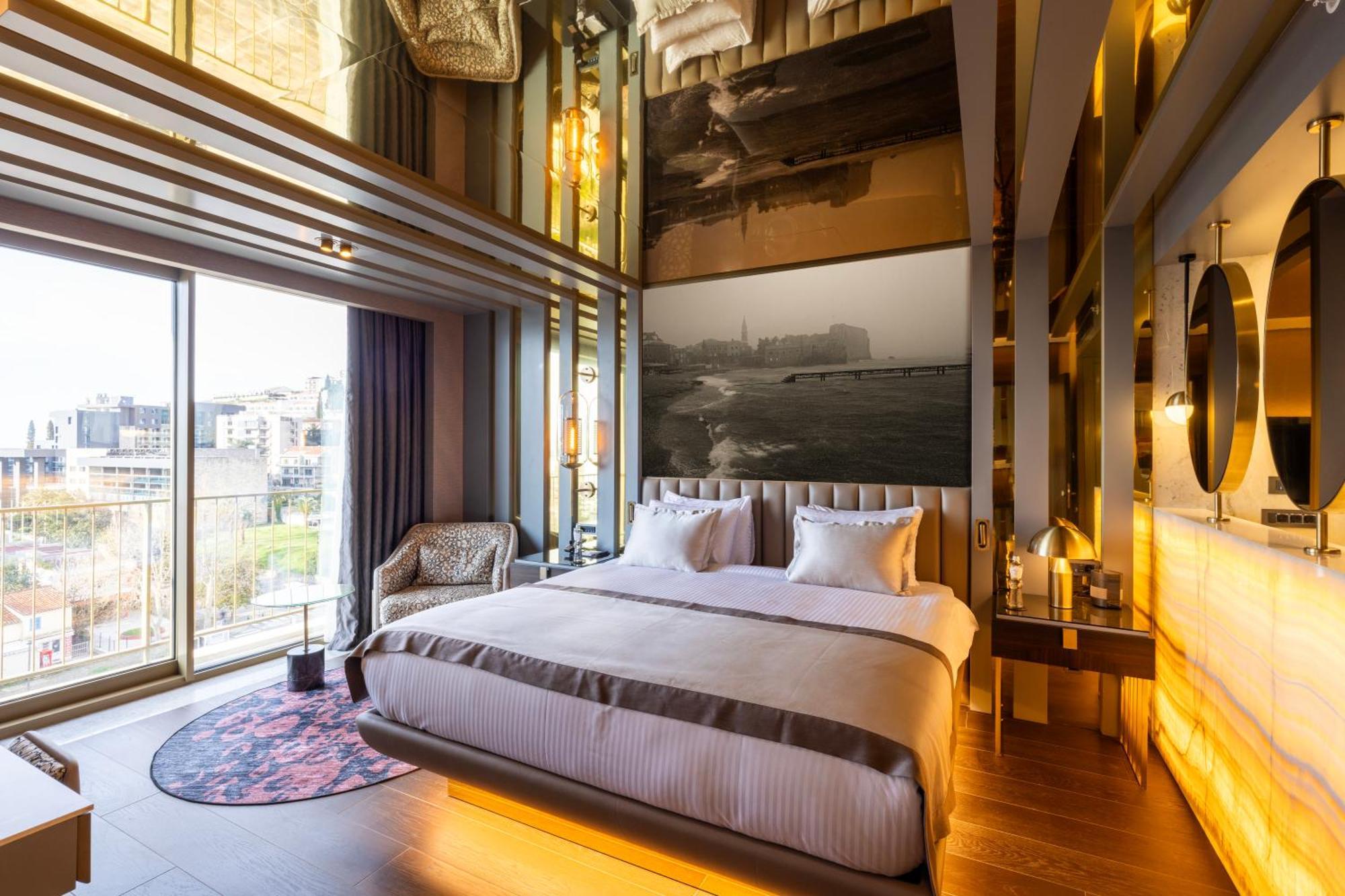 Merit Starlit Hotel & Residences ブドヴァ エクステリア 写真