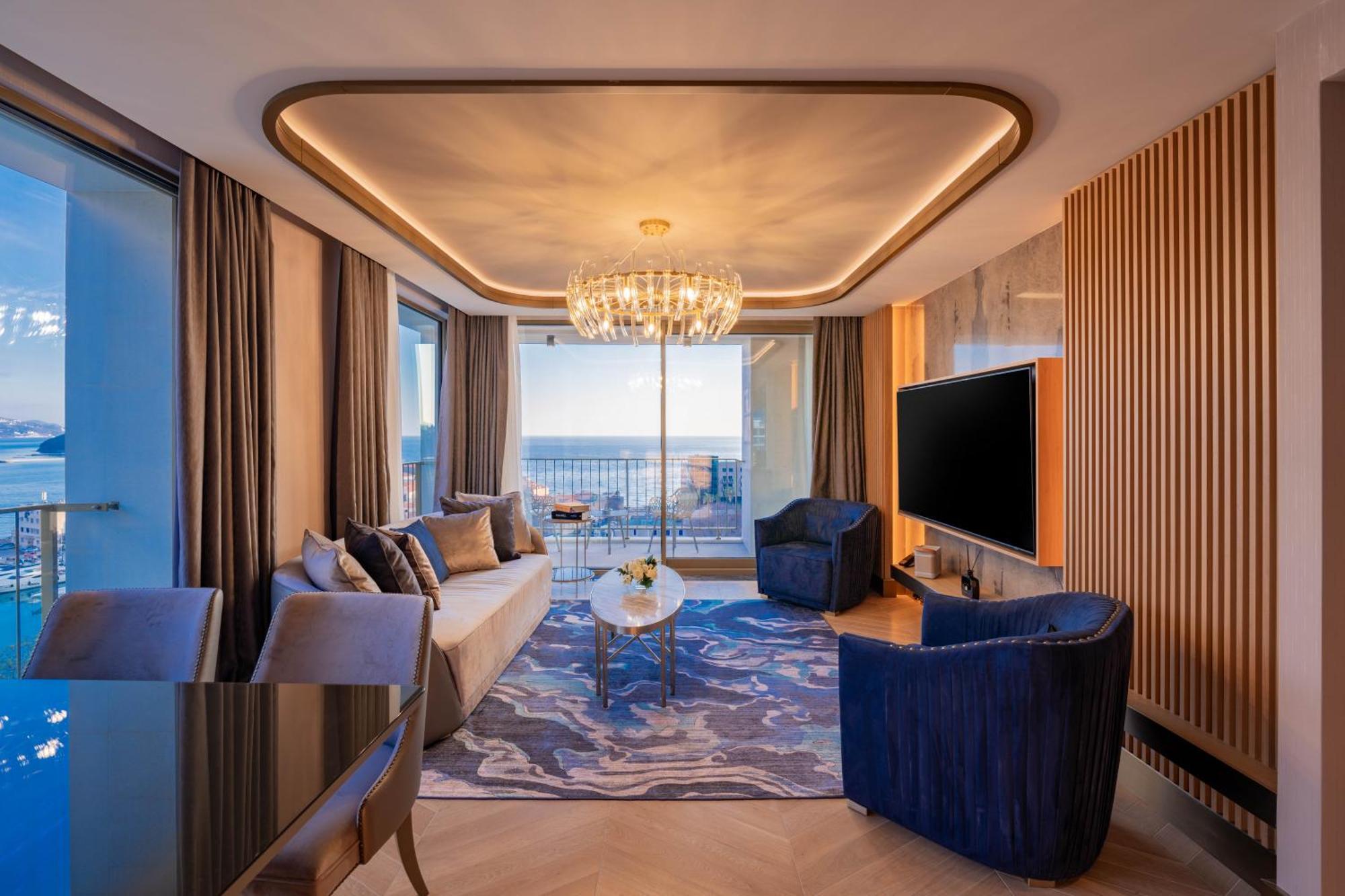 Merit Starlit Hotel & Residences ブドヴァ エクステリア 写真