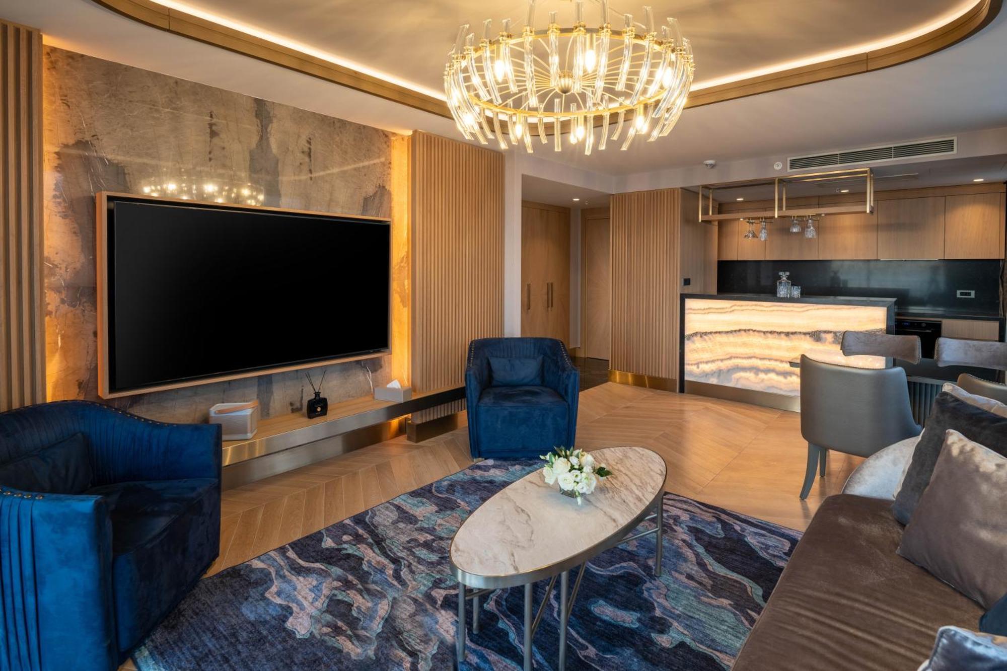 Merit Starlit Hotel & Residences ブドヴァ エクステリア 写真