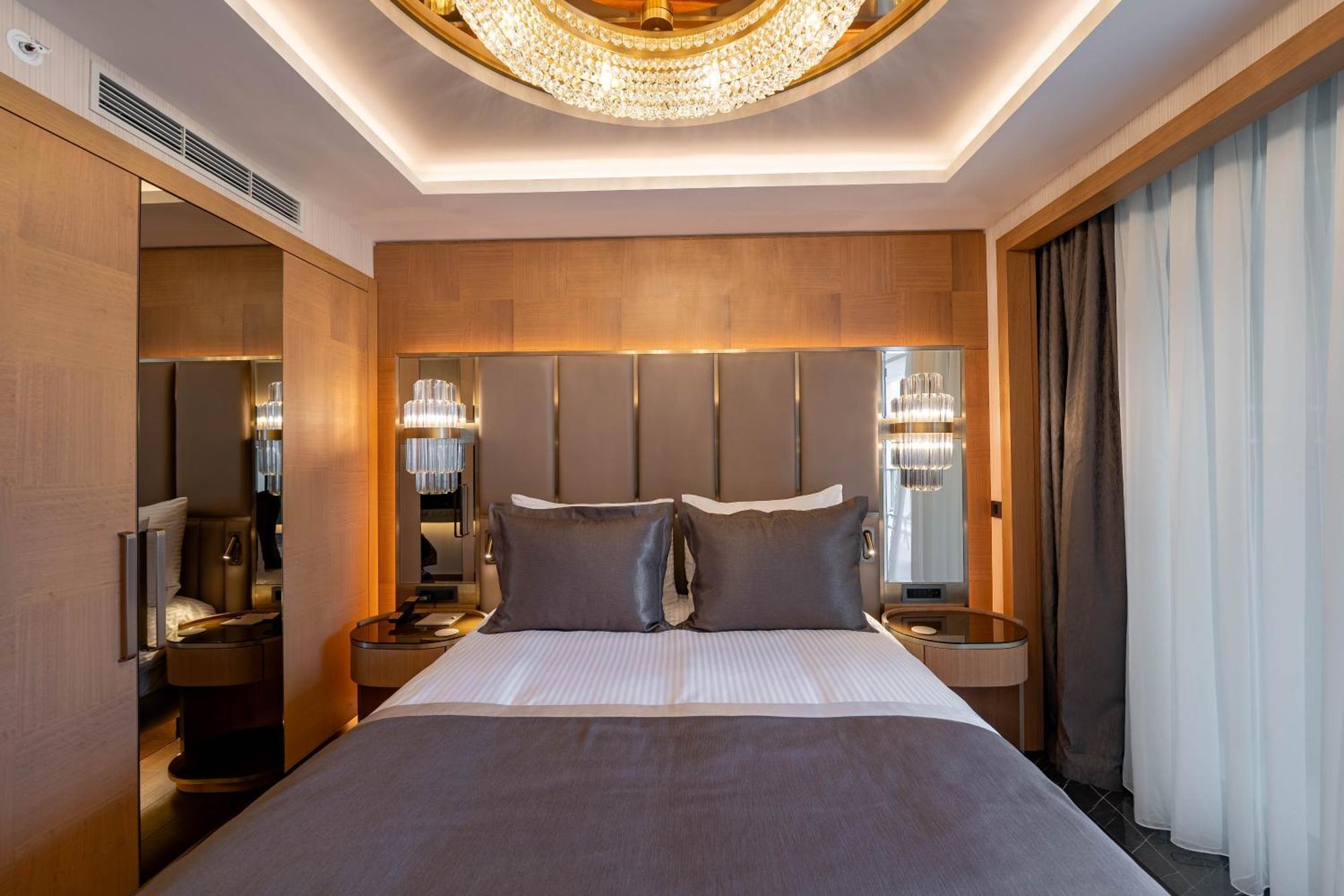 Merit Starlit Hotel & Residences ブドヴァ エクステリア 写真