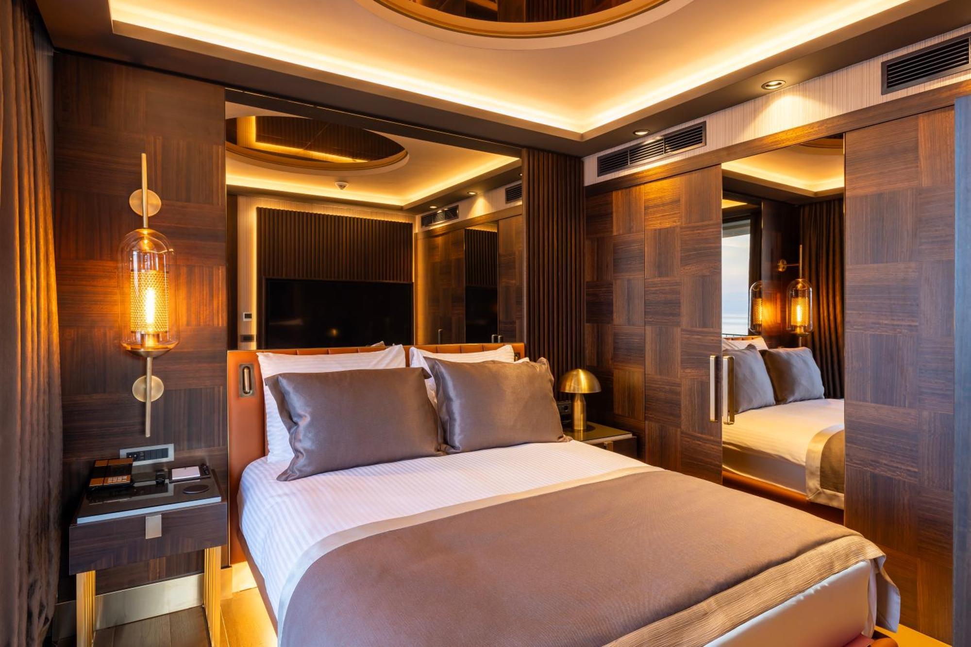 Merit Starlit Hotel & Residences ブドヴァ エクステリア 写真