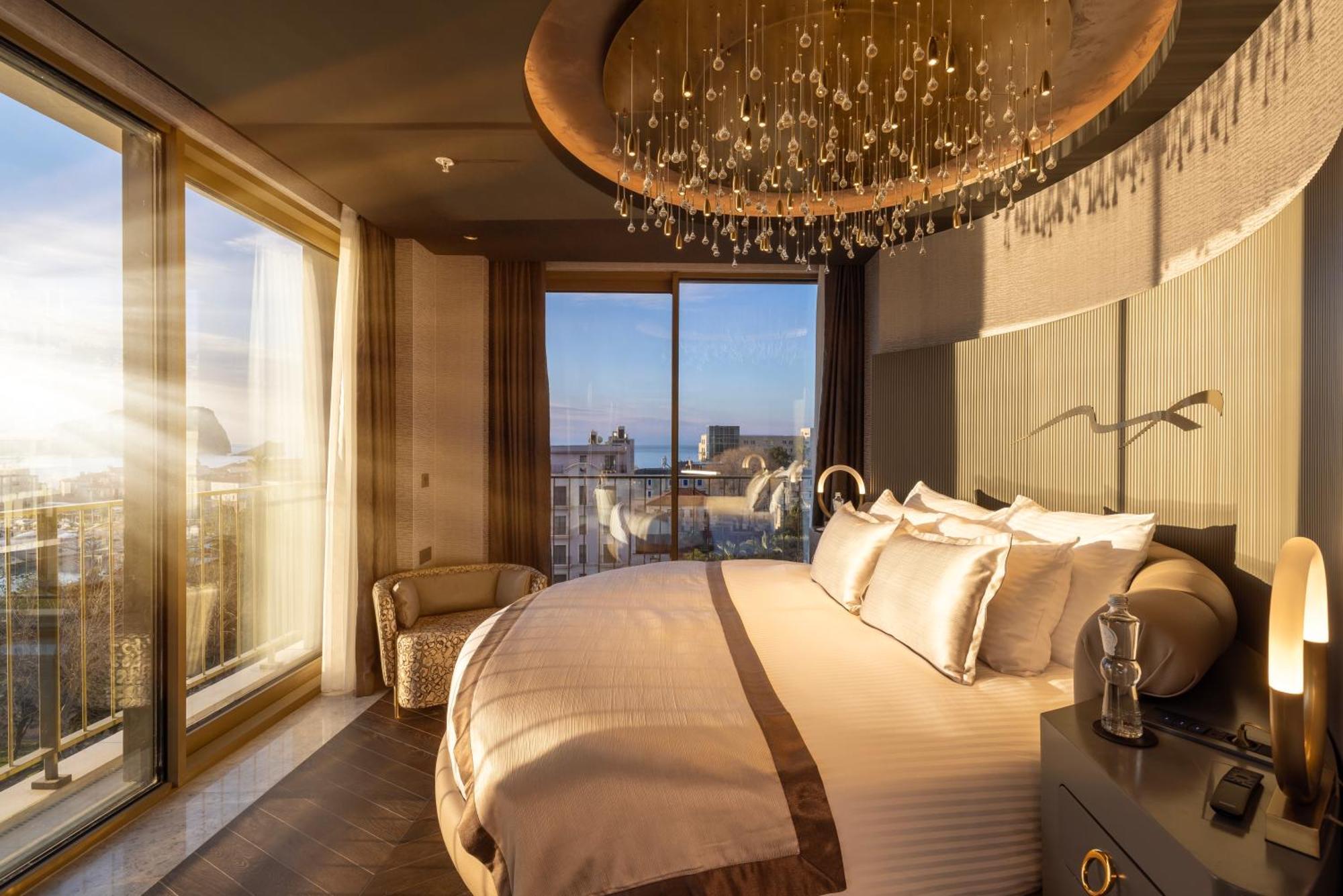 Merit Starlit Hotel & Residences ブドヴァ エクステリア 写真