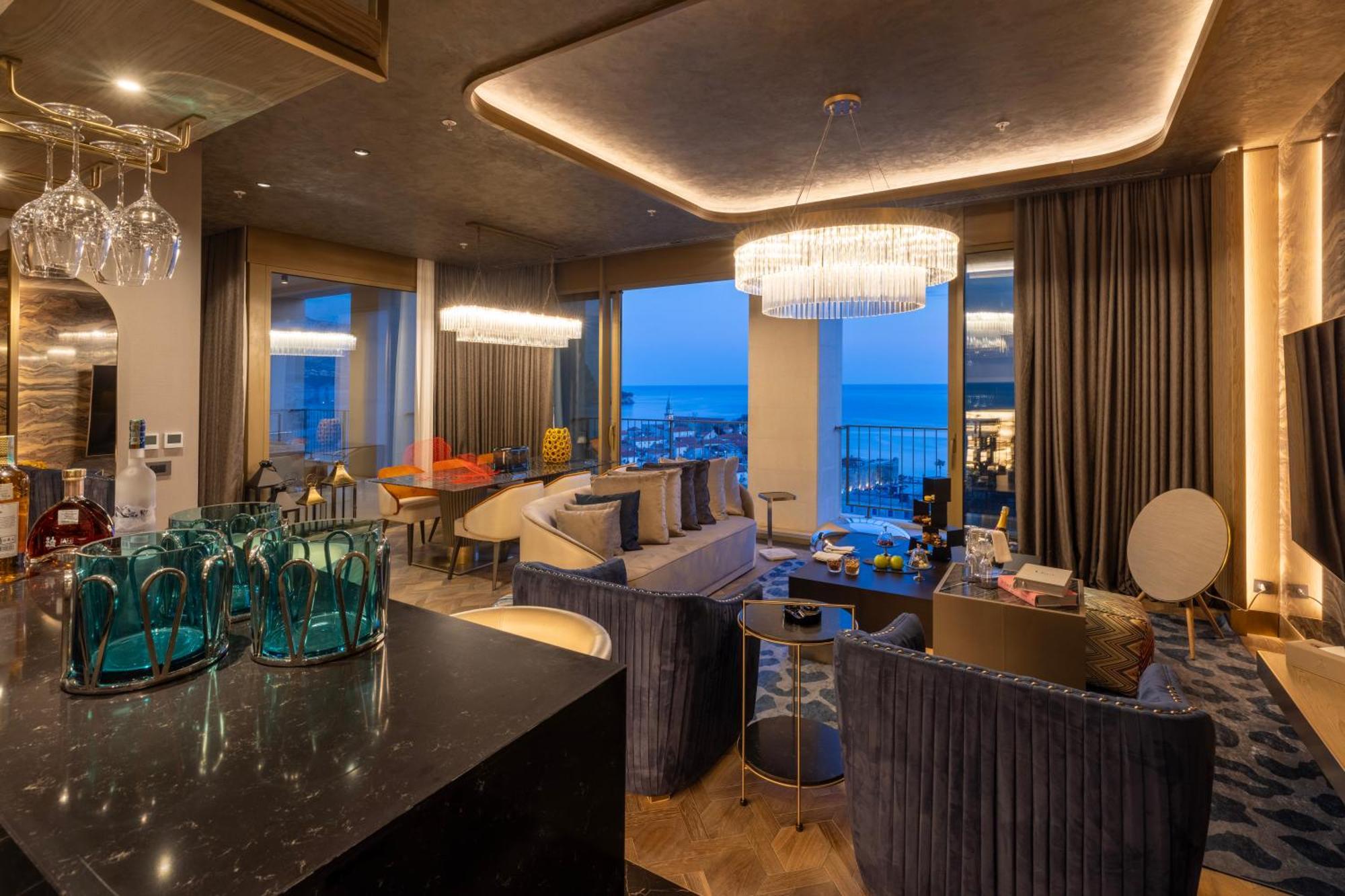 Merit Starlit Hotel & Residences ブドヴァ エクステリア 写真